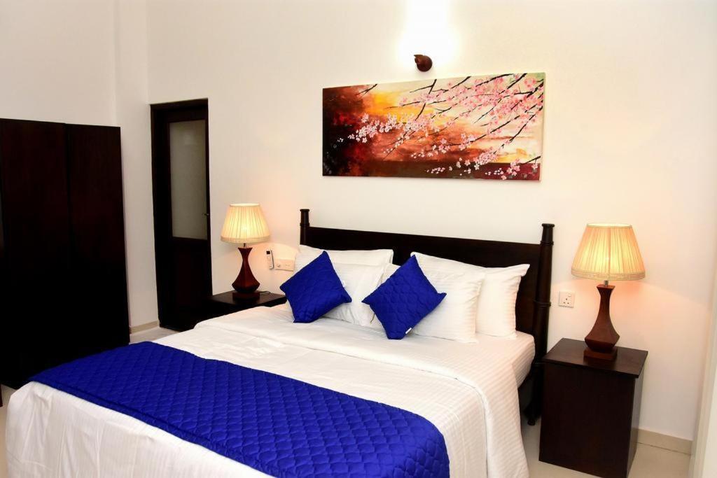Blue Spring Hotel Wadduwa Room photo